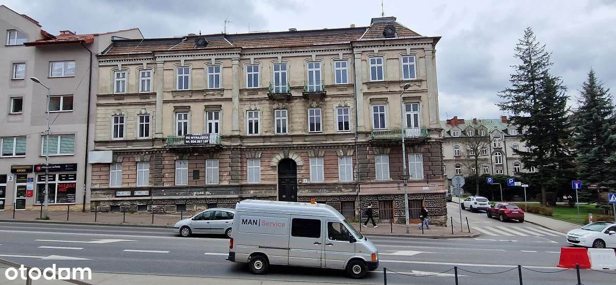 Kamienica w CENTRUM Tarnowa z oknami na Tarnowski Teatr!-19