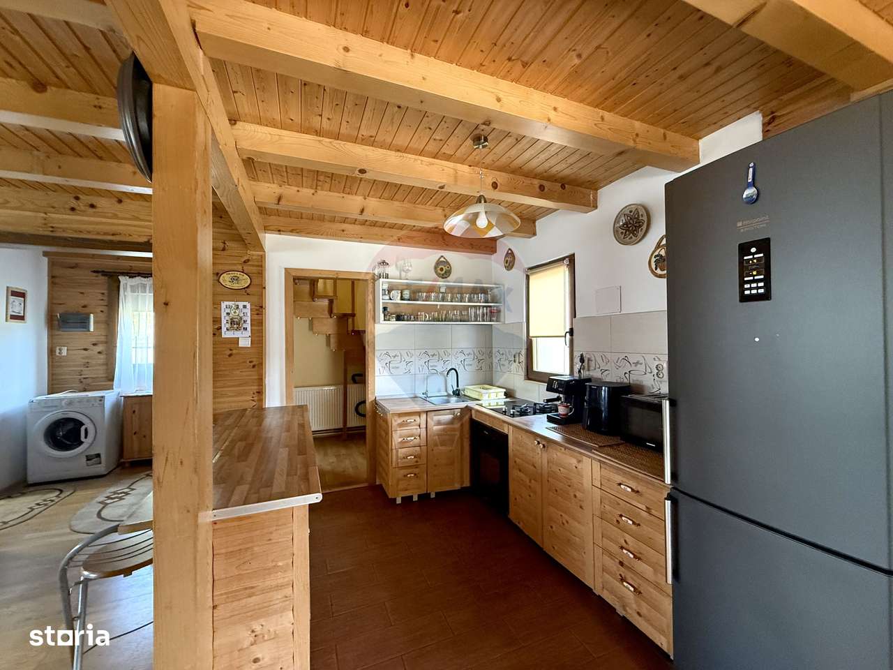 Comision 0% Casă de vânzare în Stolna cu livada,ciubăr,teren de 1464mp - Imagine principală: 4/17