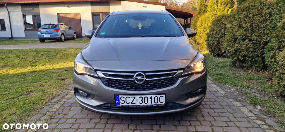 Opel Astra 1.6 BiTrb D (CDTI) Start/Stop Sports Tourer Dynamic - 2