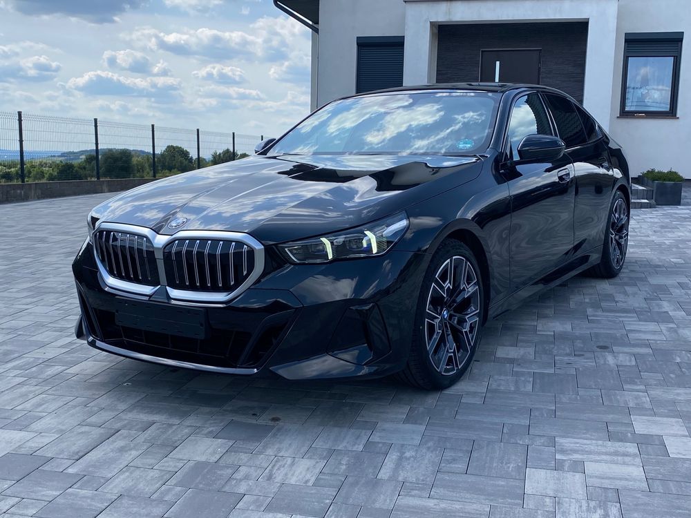 BMW 5 Series G60 (2023-) 520d xDrive 2025