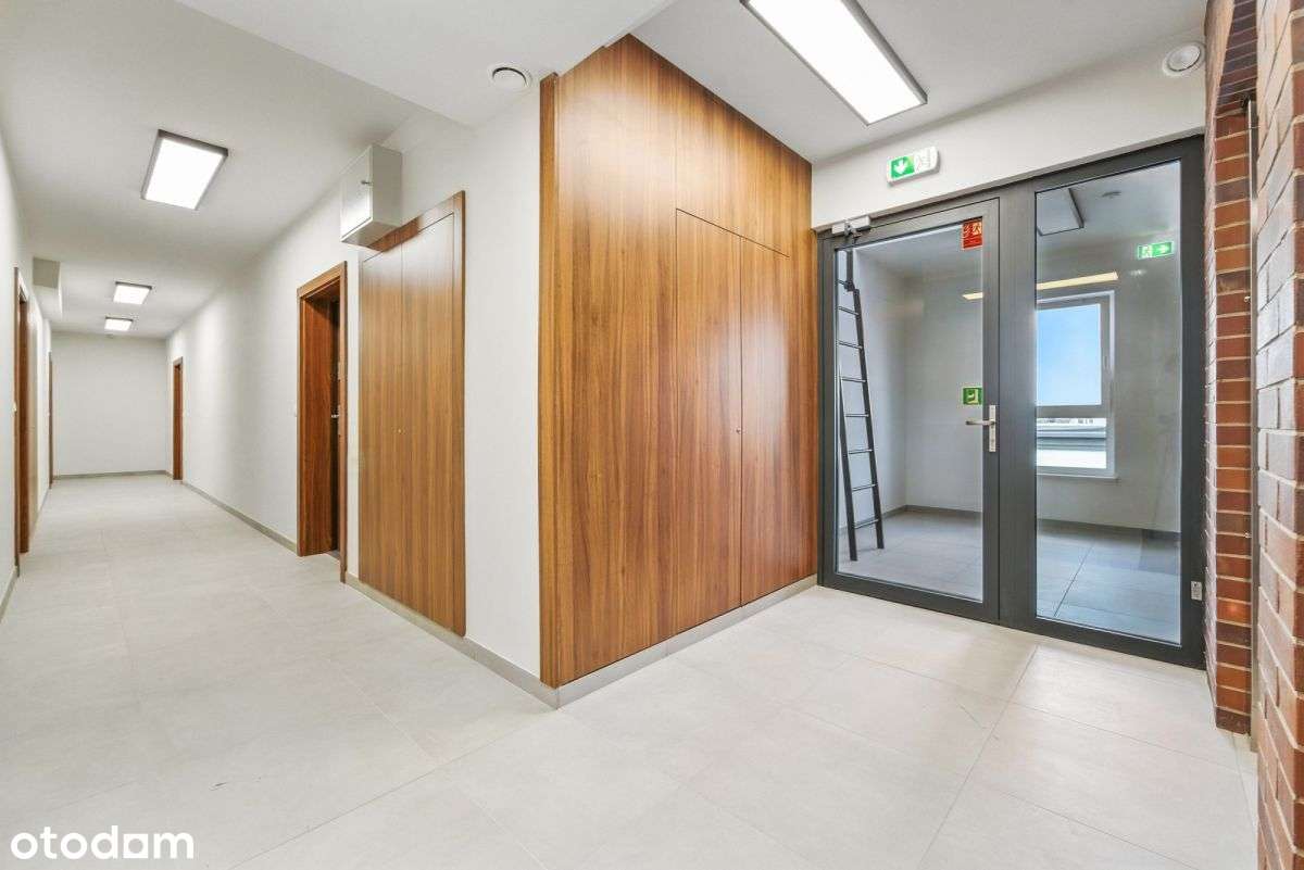 Luksusowy apartament z tarasem w sercu Gliwic-17