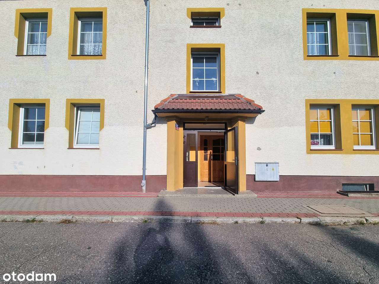 Mieszkanie 2 pokojowe z balkonem blisko centrum miasta.-17