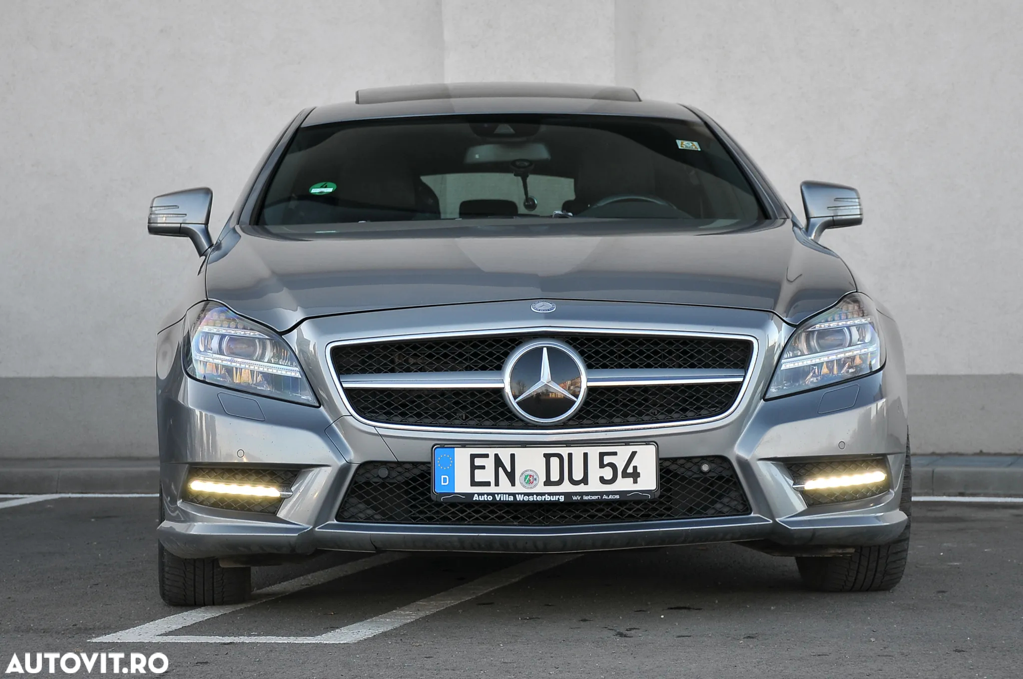 Mercedes-Benz CLS - 10