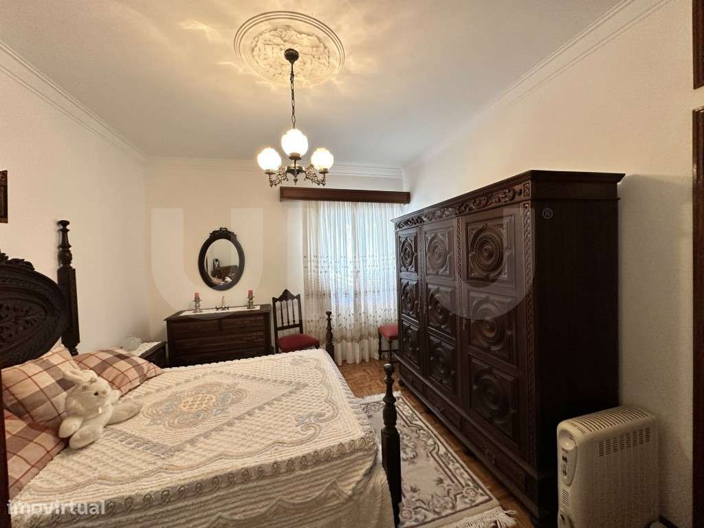 Moradia T3 com logradouro e anexo - Bairro do Espertim, Covilhã-19