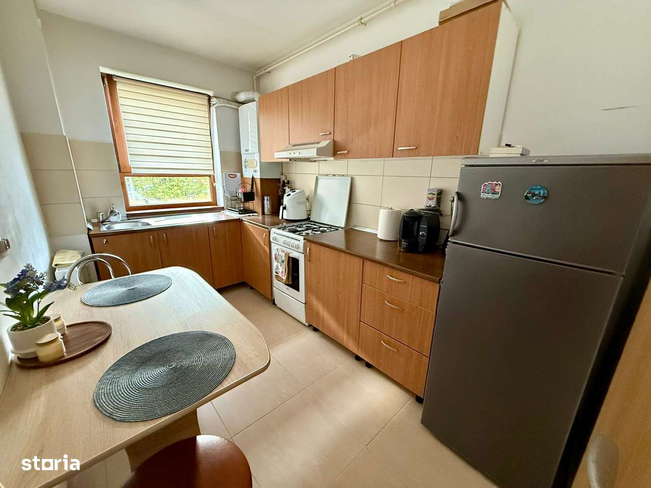 Garsoniera spatioasa cu grădină și balcon, bloc 2013-0