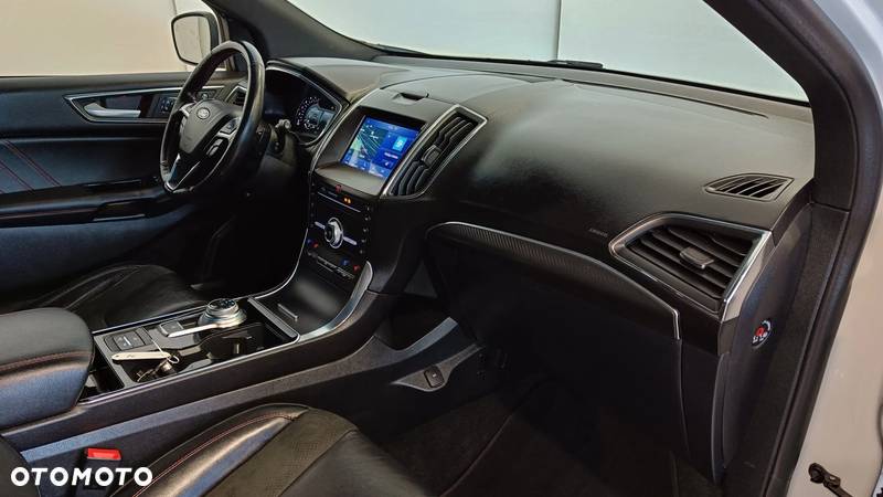 Ford EDGE 2.0 EcoBlue Bi-Turbo 4x4 ST-LINE - 13