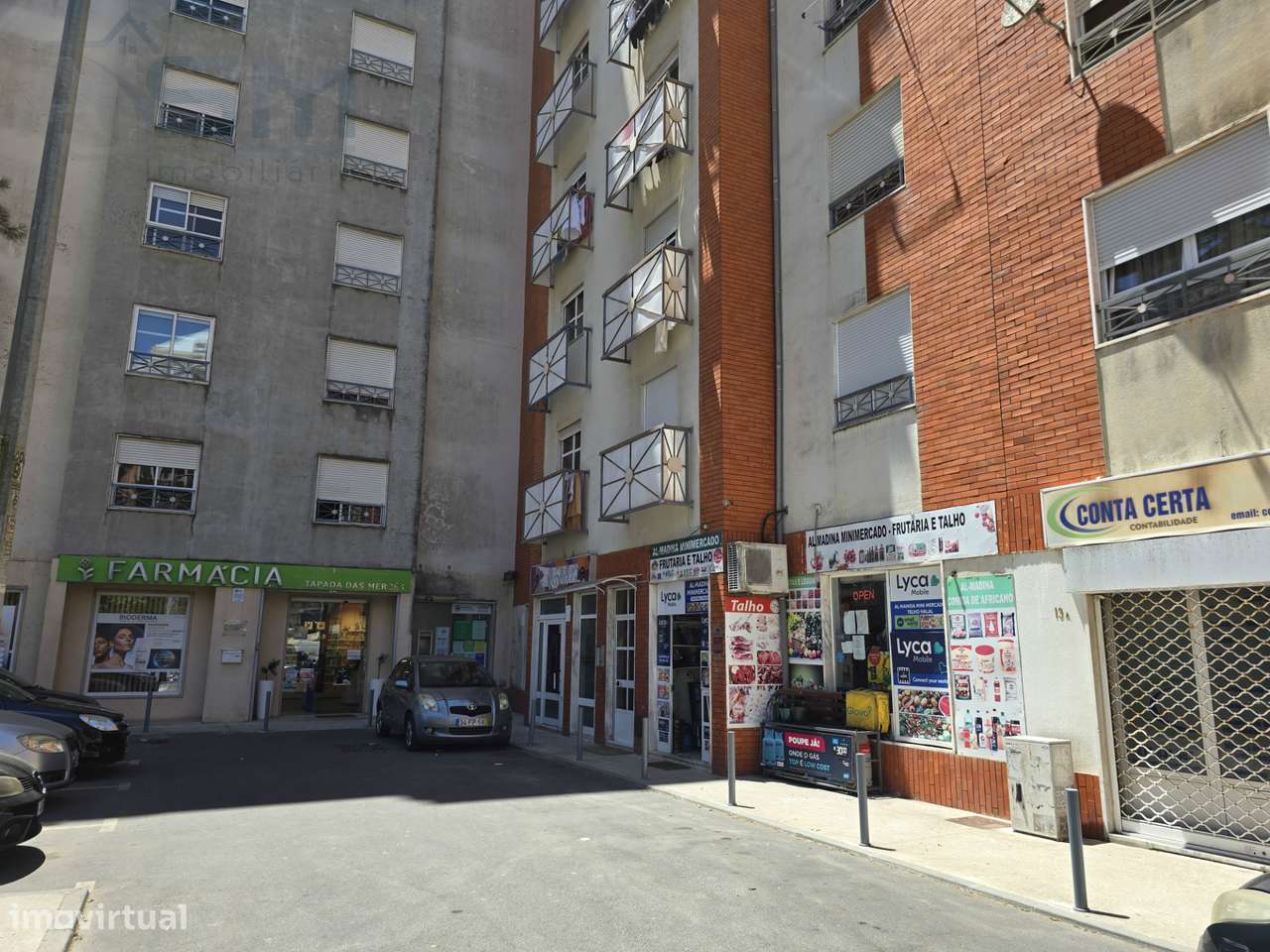 Apartamento T2 em zona central da Tapada, próximo da estação da CP-17