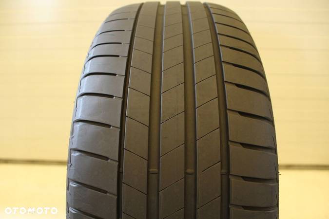 OPONY BRIDGESTONE TURANZA T005 225 55 18 102Y - 4