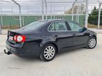 Volkswagen Jetta 1.4 TSI Highline - 4