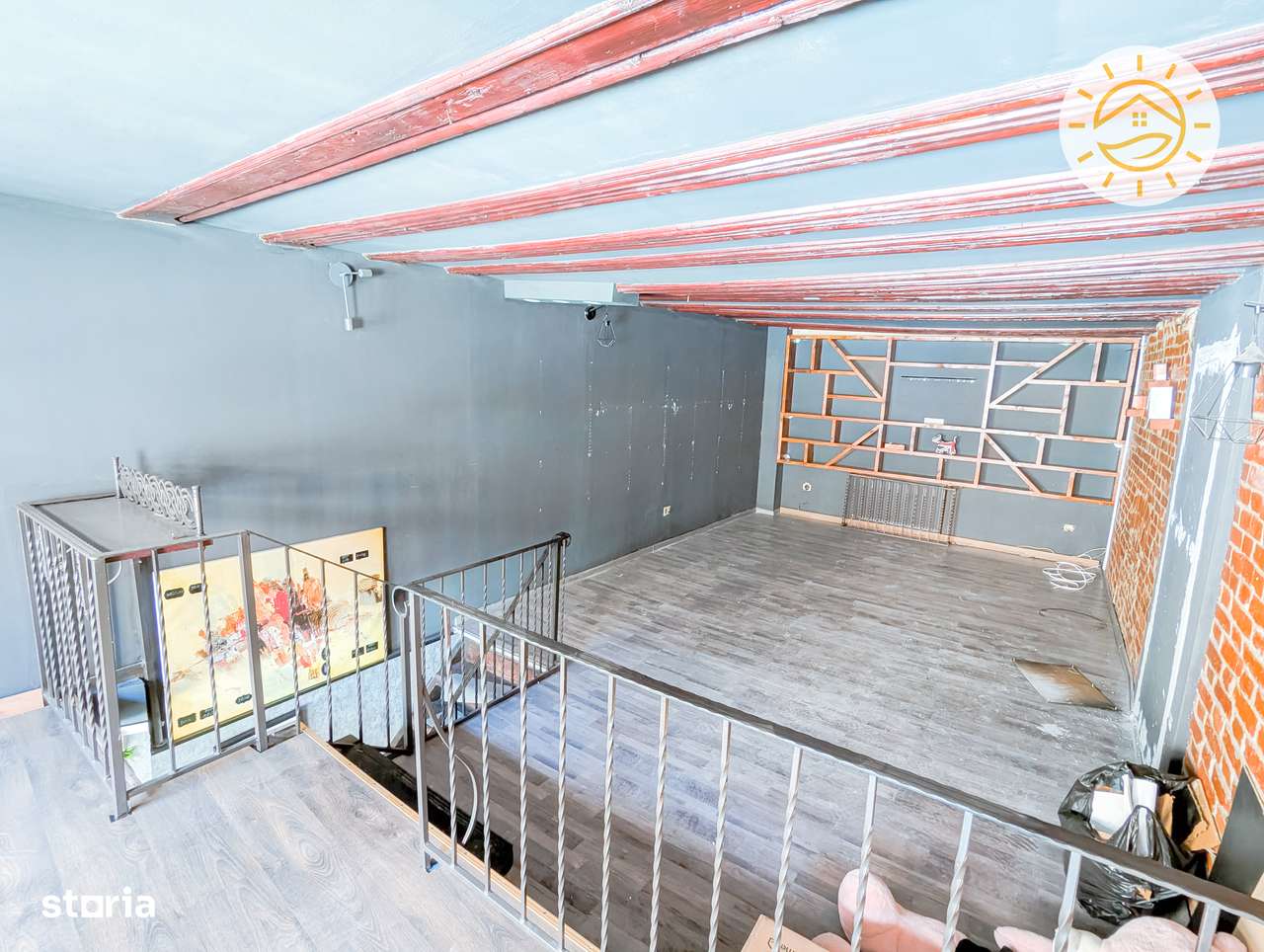 Spatiu comercial cu vitrina la strada in Centrul Istoric-3