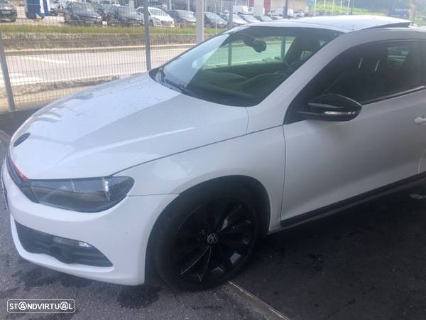 VW Scirocco 2.0 TDi Sport - 10