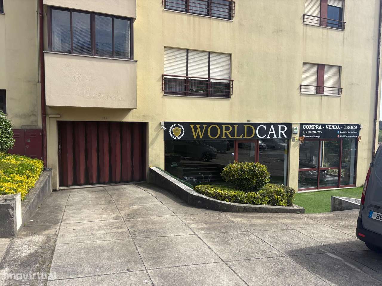 OPORTUNIDADE - Garagem / Armazém-11