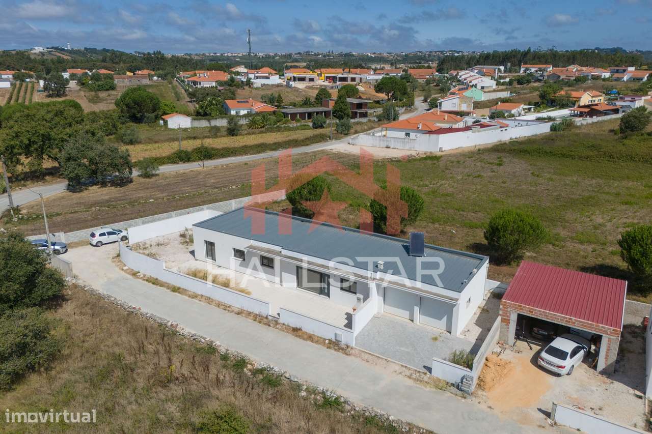 Moradia T3 Nova / Térrea / Ataija de Baixo - Grande imagem: 2/39