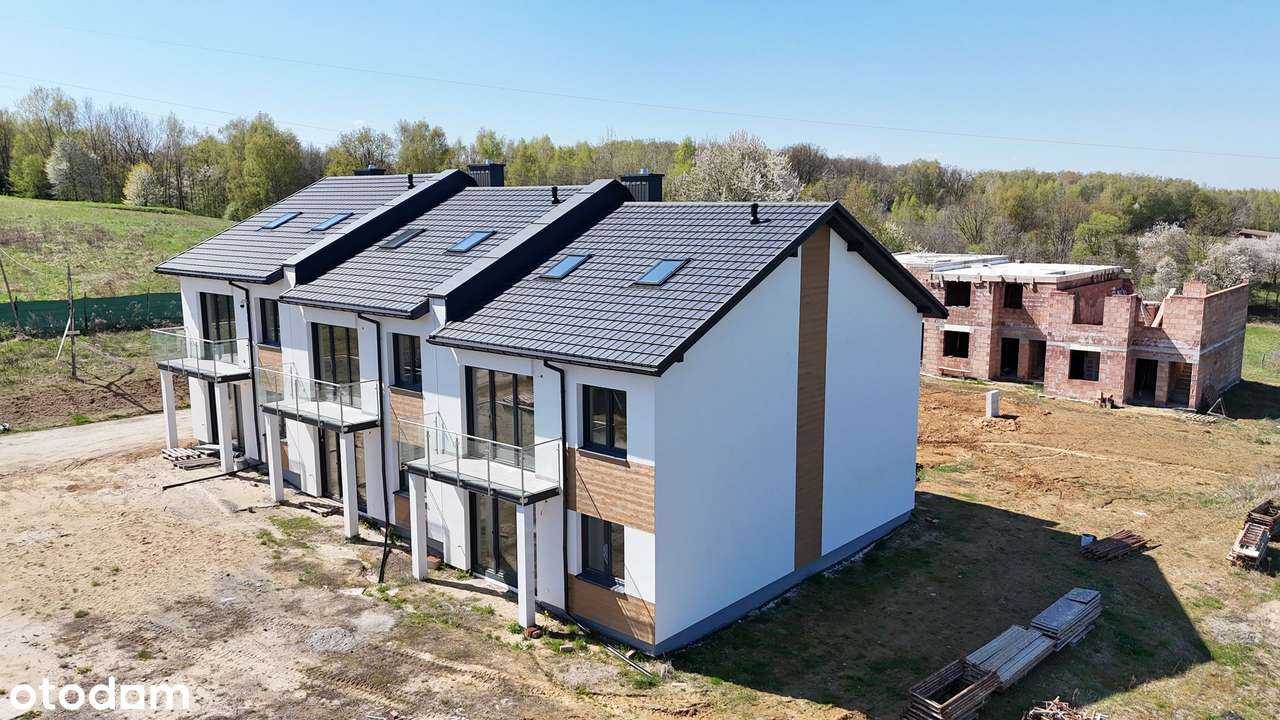 Bezczynszowe , dwupoziomowe mieszkanie , 2 miejsca postojowe-2