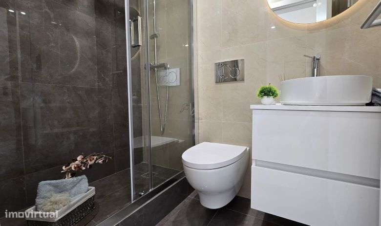 &#127991;&#65039;Apartamento T3 Remodelado em Benfica – Moderno e Cent-28