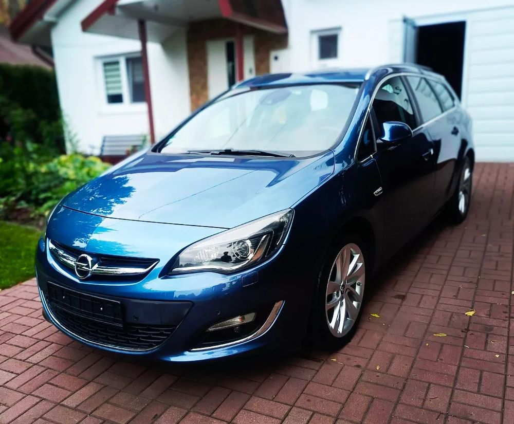 Opel Astra H 1.4 Turbo Cosmo 2014