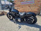 Harley-Davidson Dyna Street Bob - 8