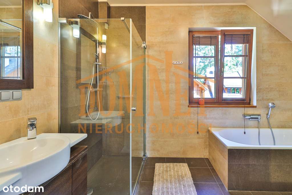 Uroczy dom na pięknej, leśnej działce-7