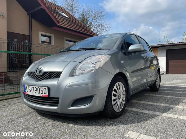 Toyota Yaris 1.33 VVT-i Cool+ - 1