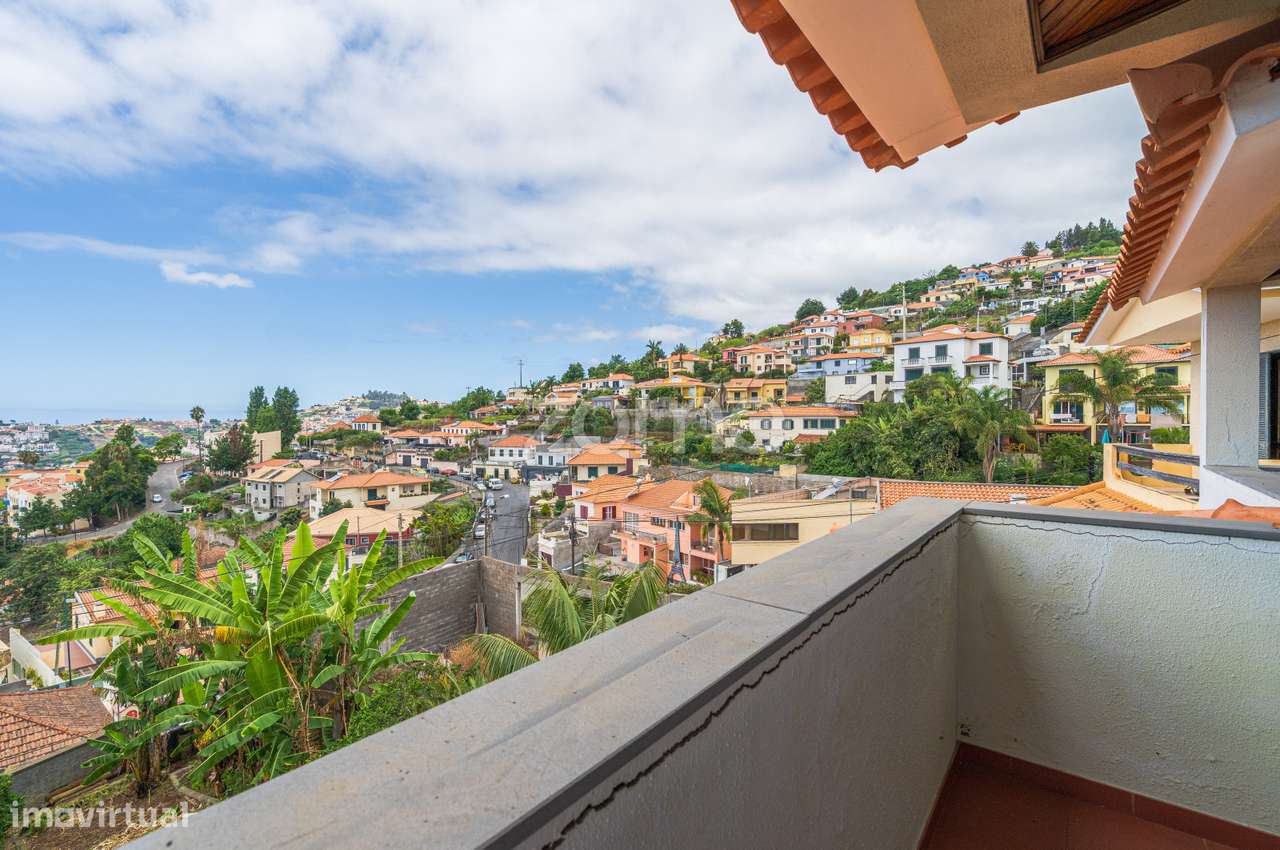 Moradia T3 + 1 Isolada com Vista Baía do Funchal – São Roque, Funch...-41