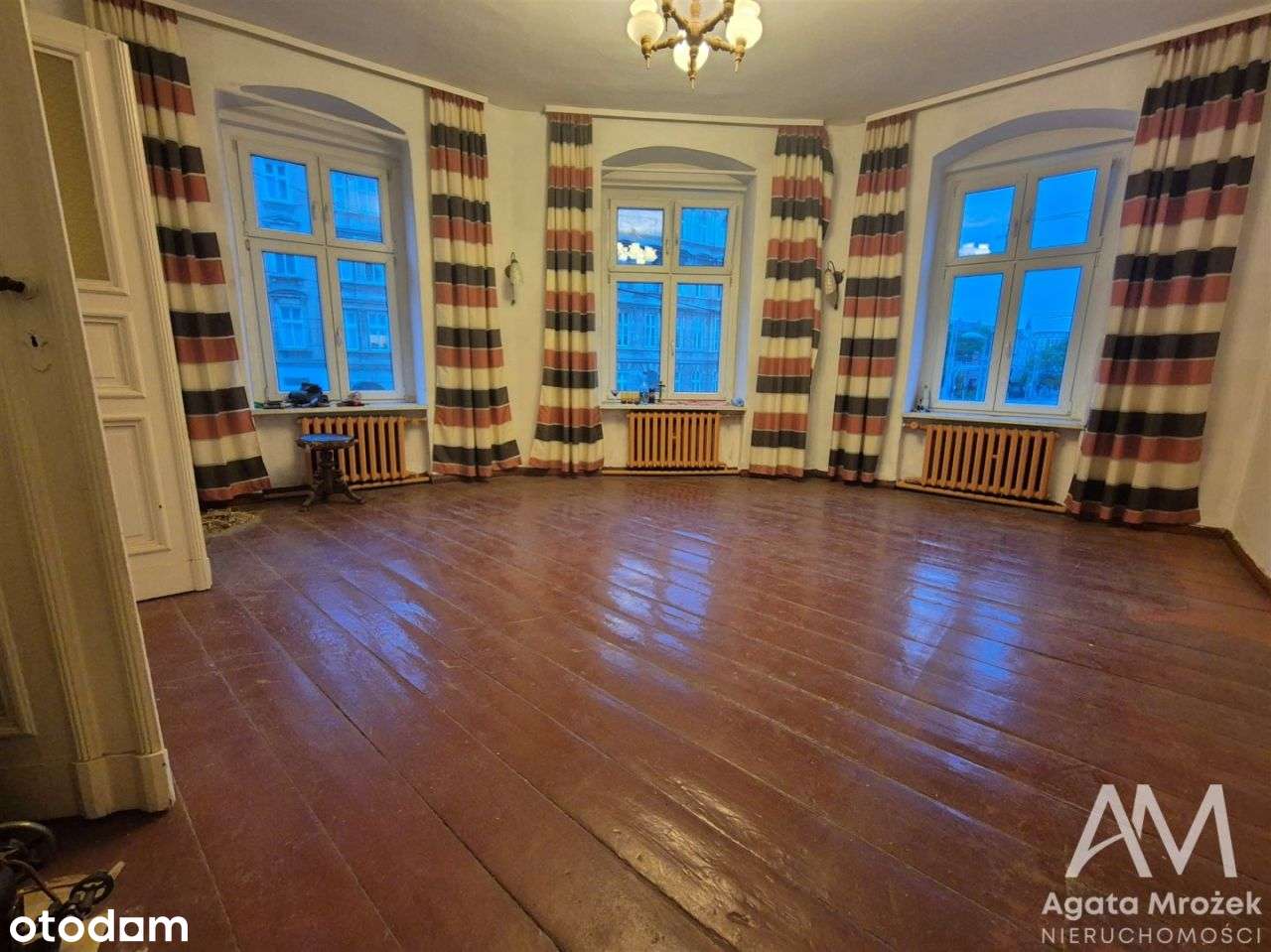 Piękna kamienica,mieszkanie z ogromnym potencjałem-3