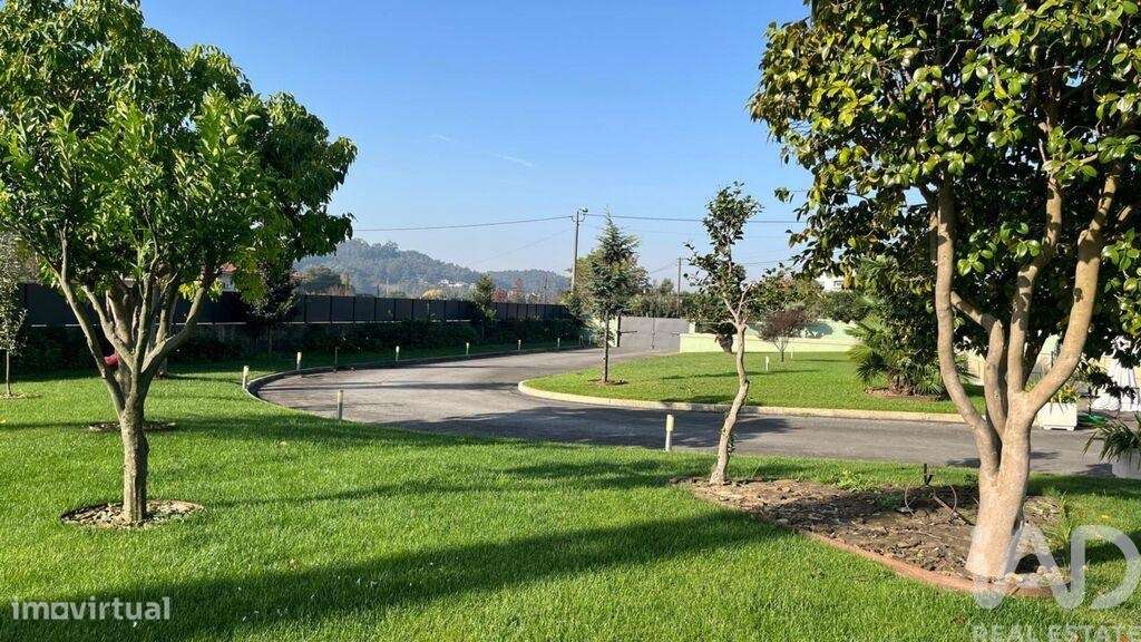 Casa / Villa T4 em Lemenhe, Mouquim e Jesufrei de 300,00 m2 - Grande imagem: 4/30