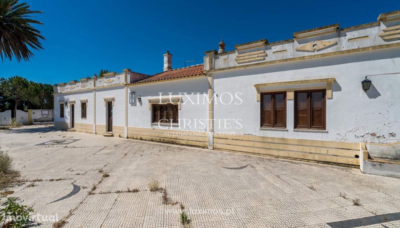 Venda de propriedade em Alcantarilha, Silves, Algarve