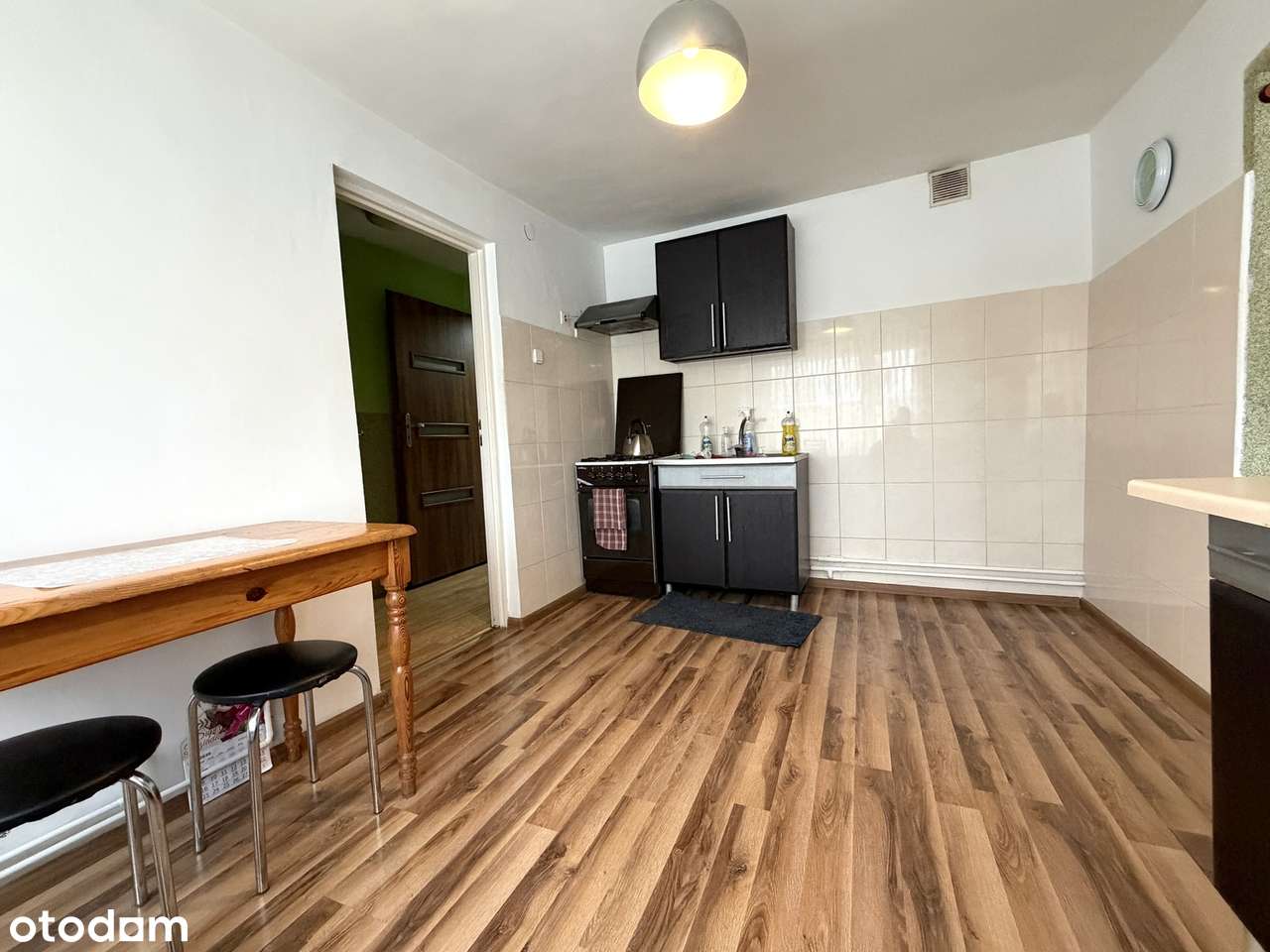 Dom wolnostojący w Pakości na dużej działce!-14