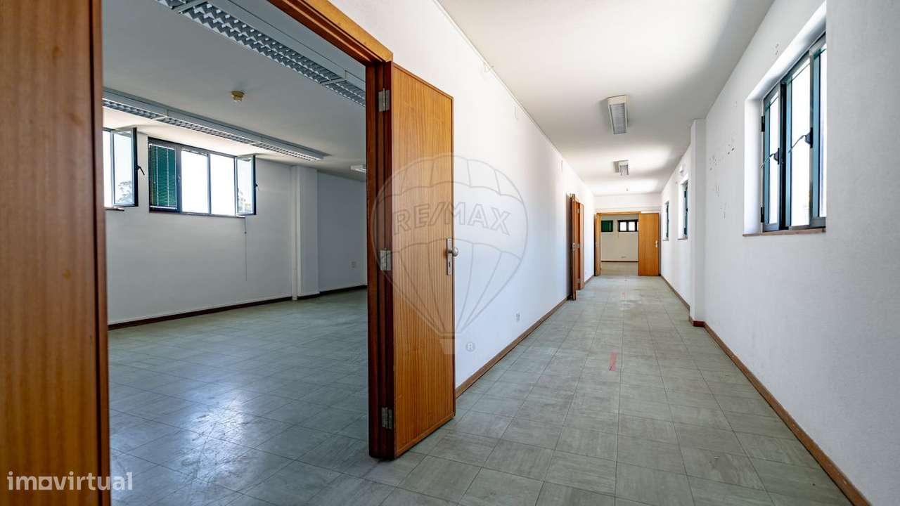 Escritório  para arrendamento - Grande imagem: 5/19