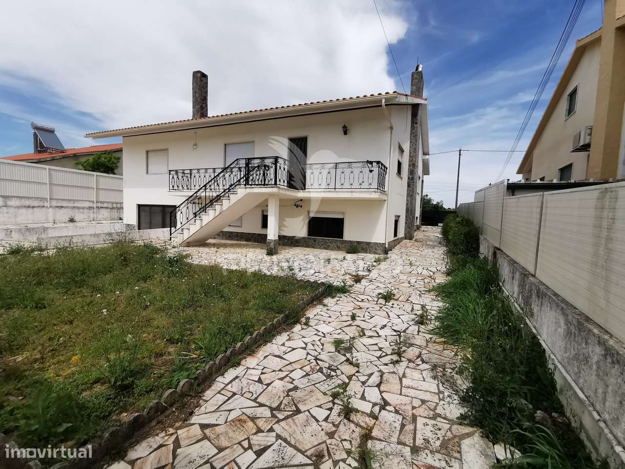 Moradia Isolada A 3 Minutos Do Centro Da Cidade