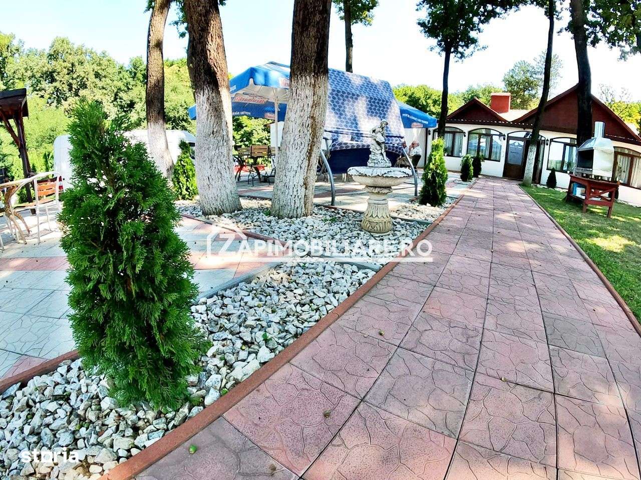 Restaurant 90 persoane + terasă 120 persoane ,2.400 mp teren - Imagine principală: 1/20