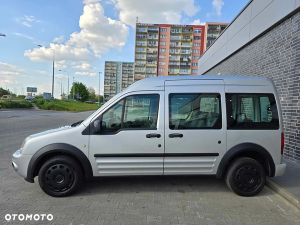 Ford Tourneo Connect - 40