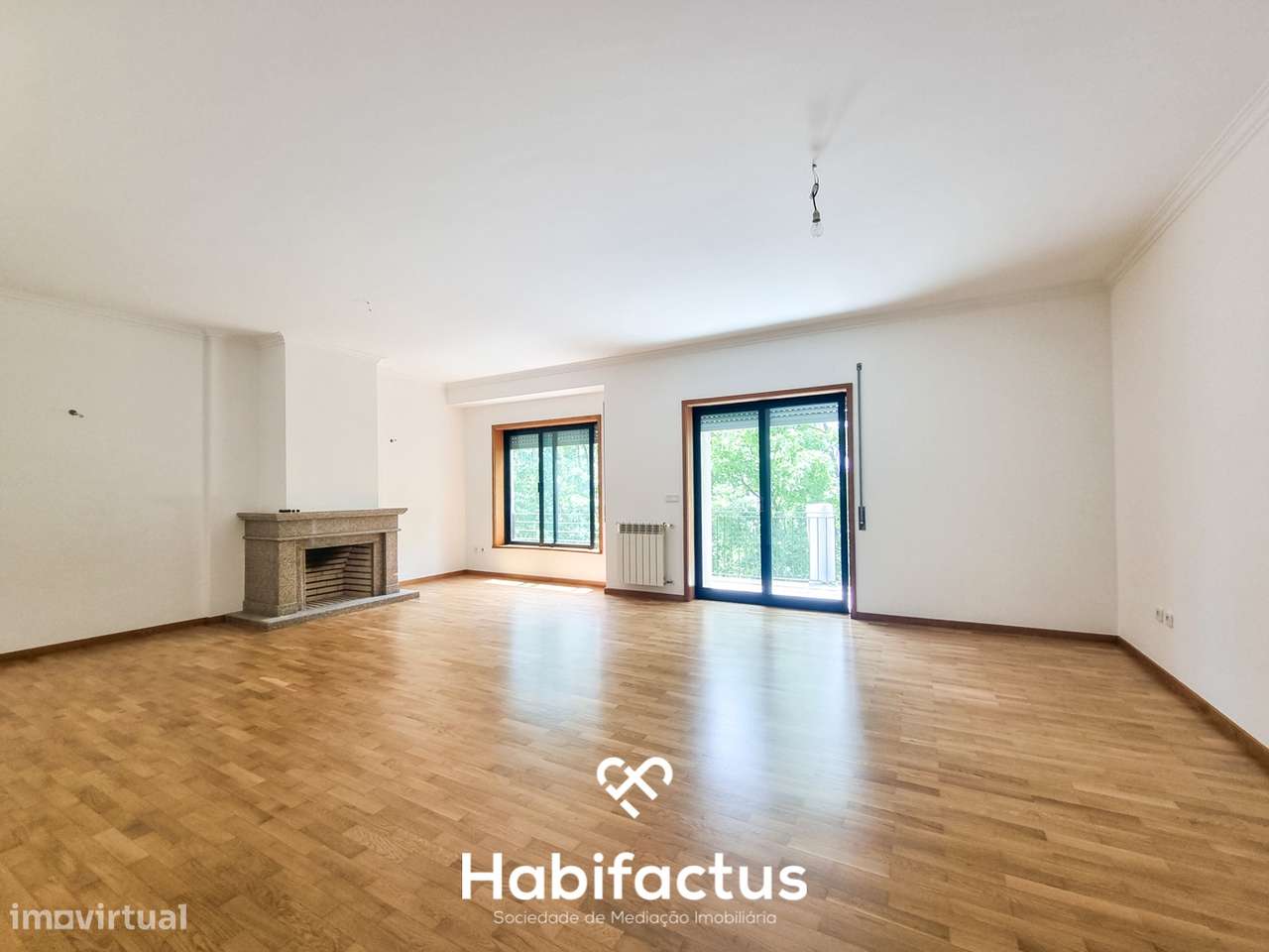 Apartamento T3  para venda, junto ao Rossio de Viseu - Grande imagem: 3/29