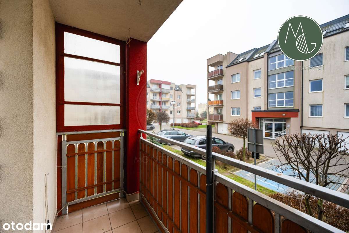 Duże 2 pokoje, niskie opłaty, balkon, piwnica-17