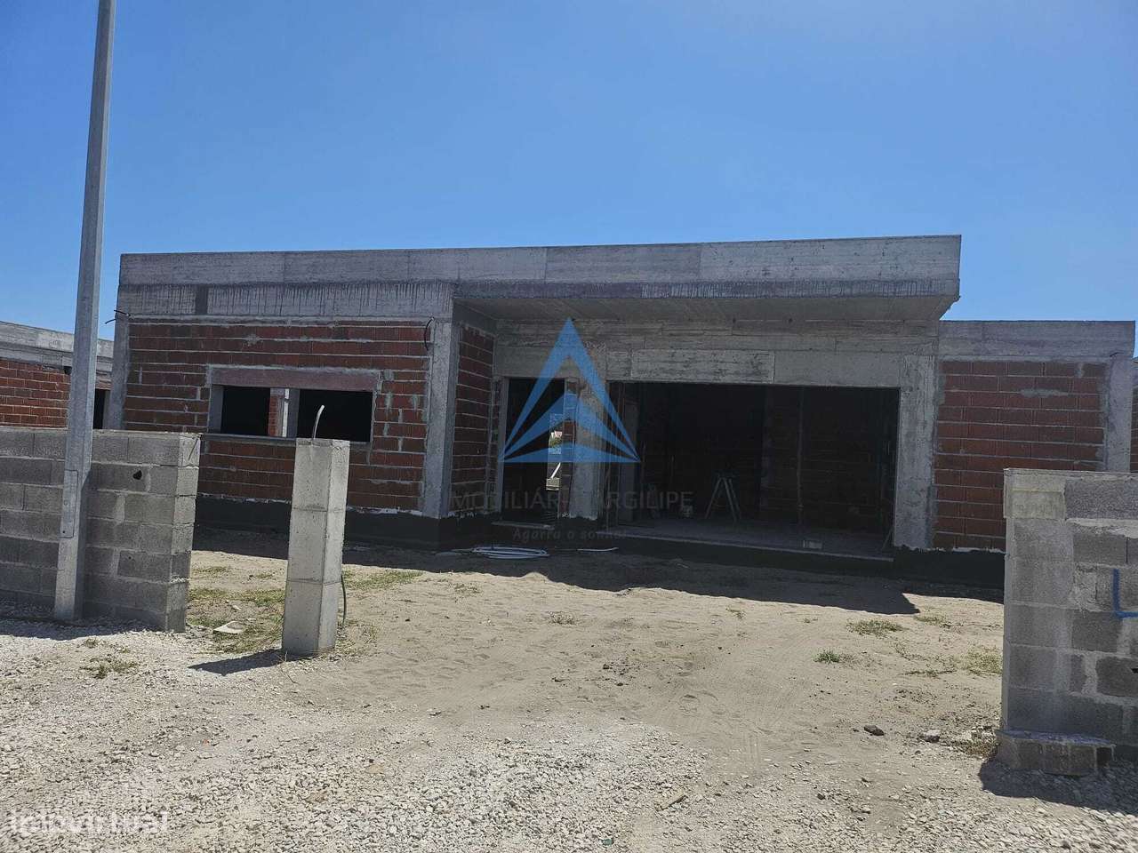 Moradia T4 Térrea - Piscina e Jardim - Grande imagem: 5/41