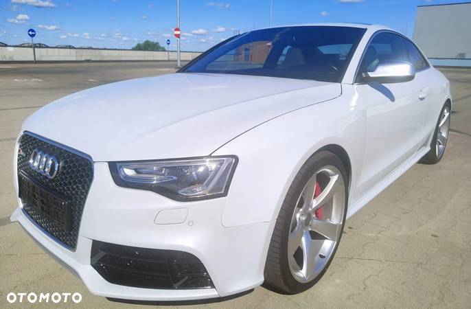 Audi RS5 S tronic - 1