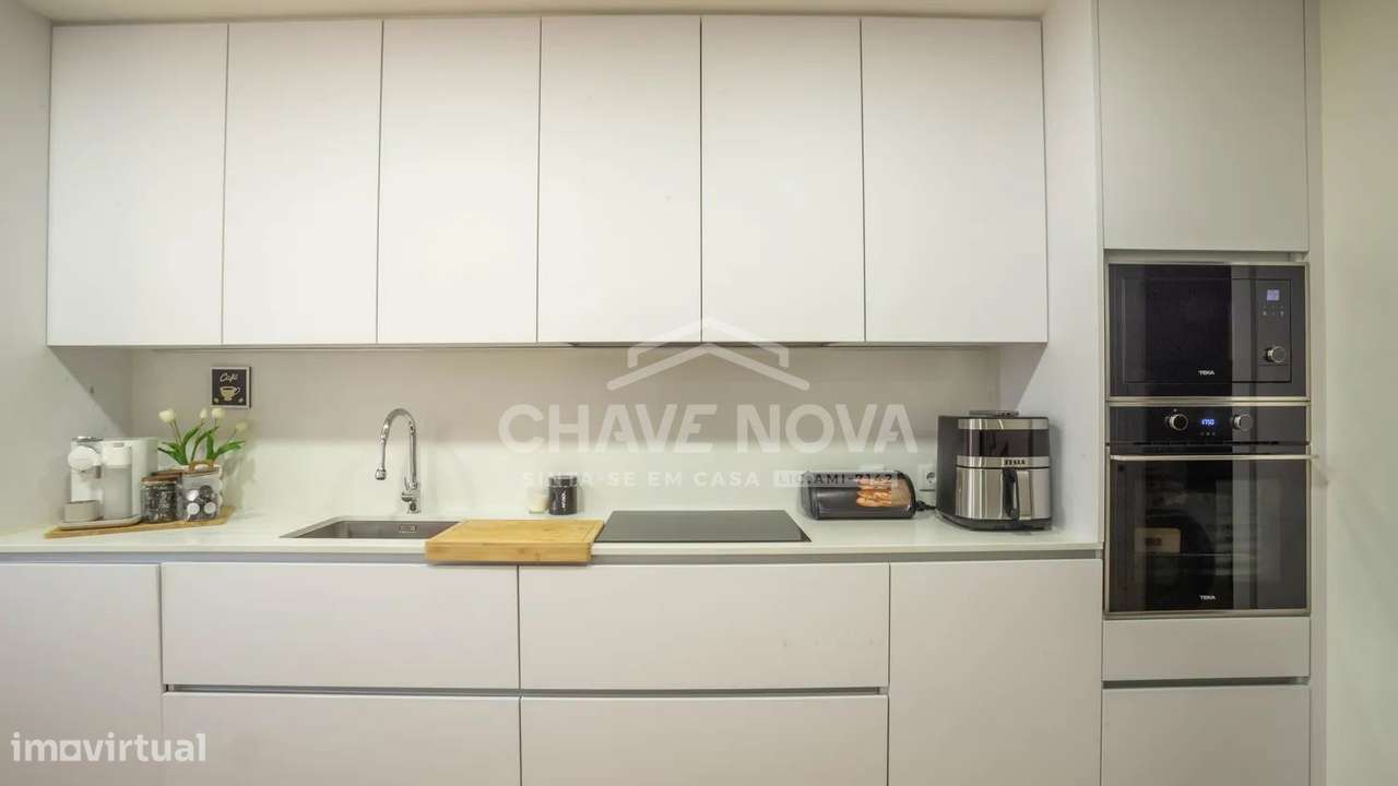 Moradia T3+1 em Canelas-Ref.MAD/02205/MH-2