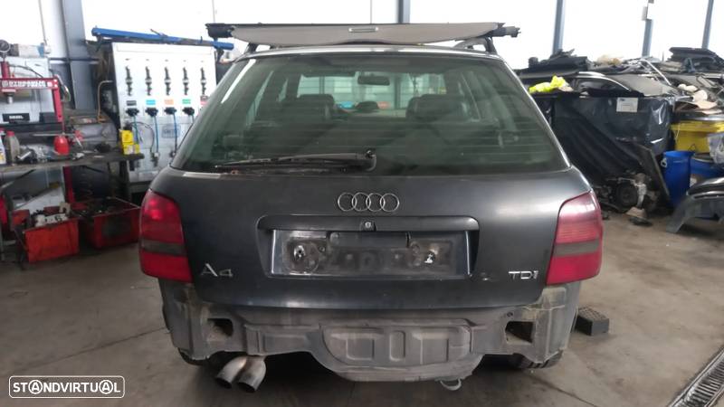 Audi A4 Avant 1.9 tdi 110cv de 1996 para peças - 4