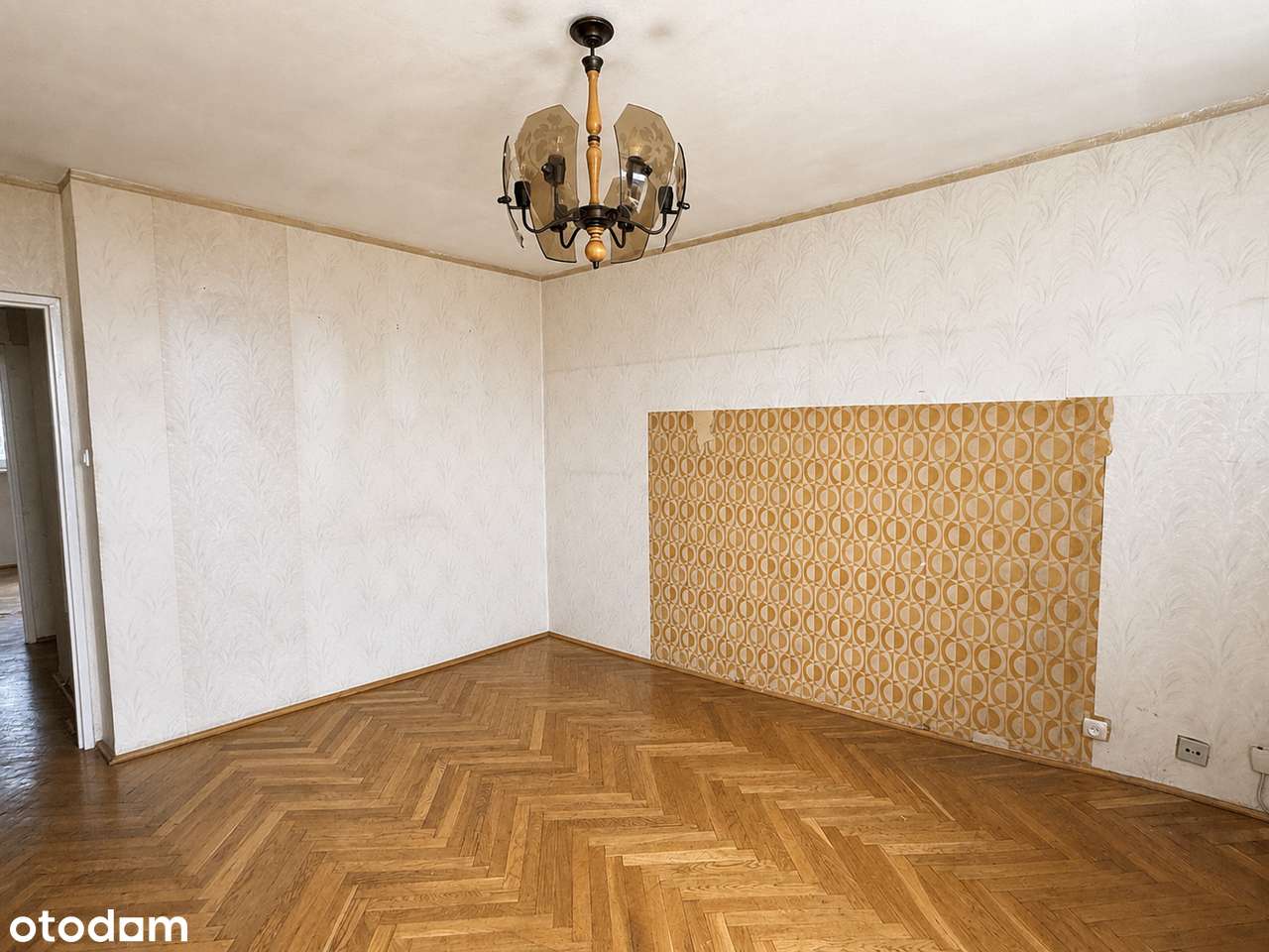 3 pokoje, balkon, piwnica, funkcjonalny układ, blisko centrum i UMP-2