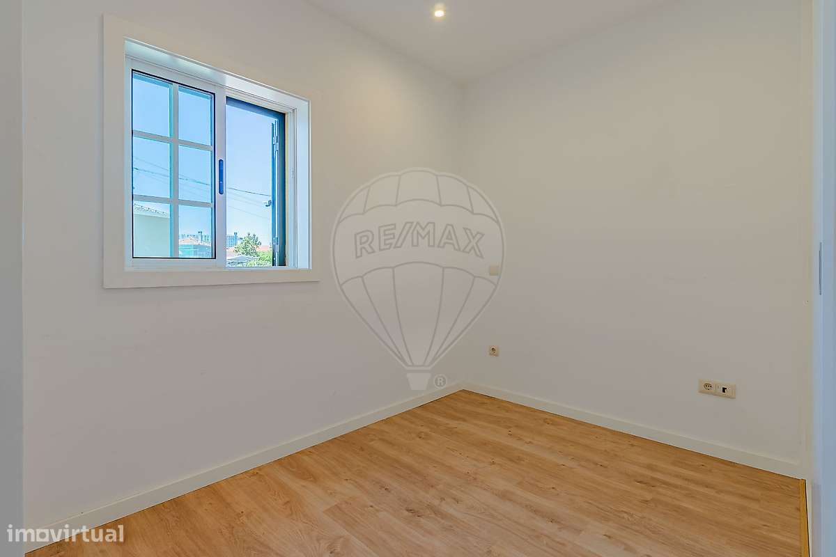 Moradia T2 para venda-23