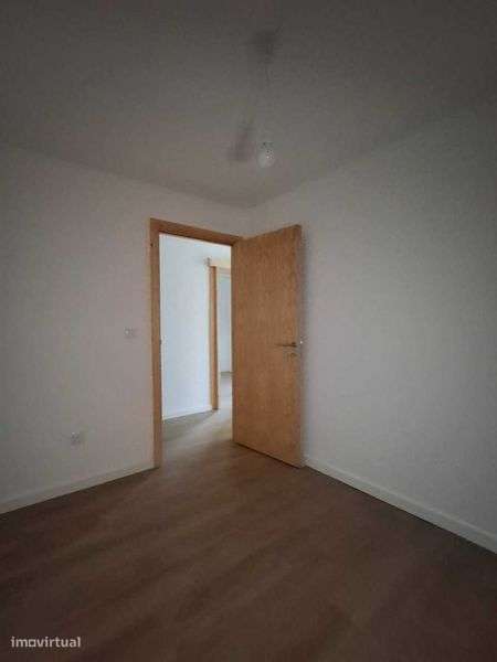 Moradia T3 para arrendar em Tomar - Grande imagem: 4/12