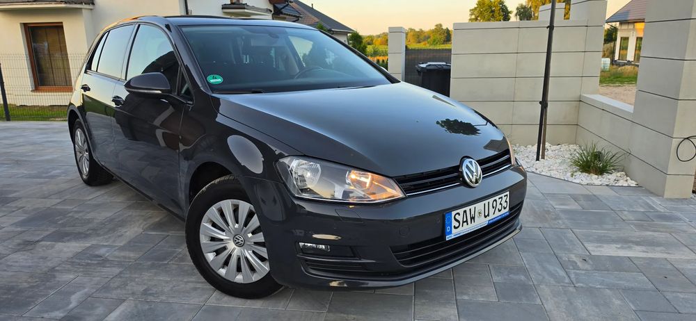 Volkswagen Golf VII (2012-2020) 1.2 TSI BlueMotion Technology Trendline 2013