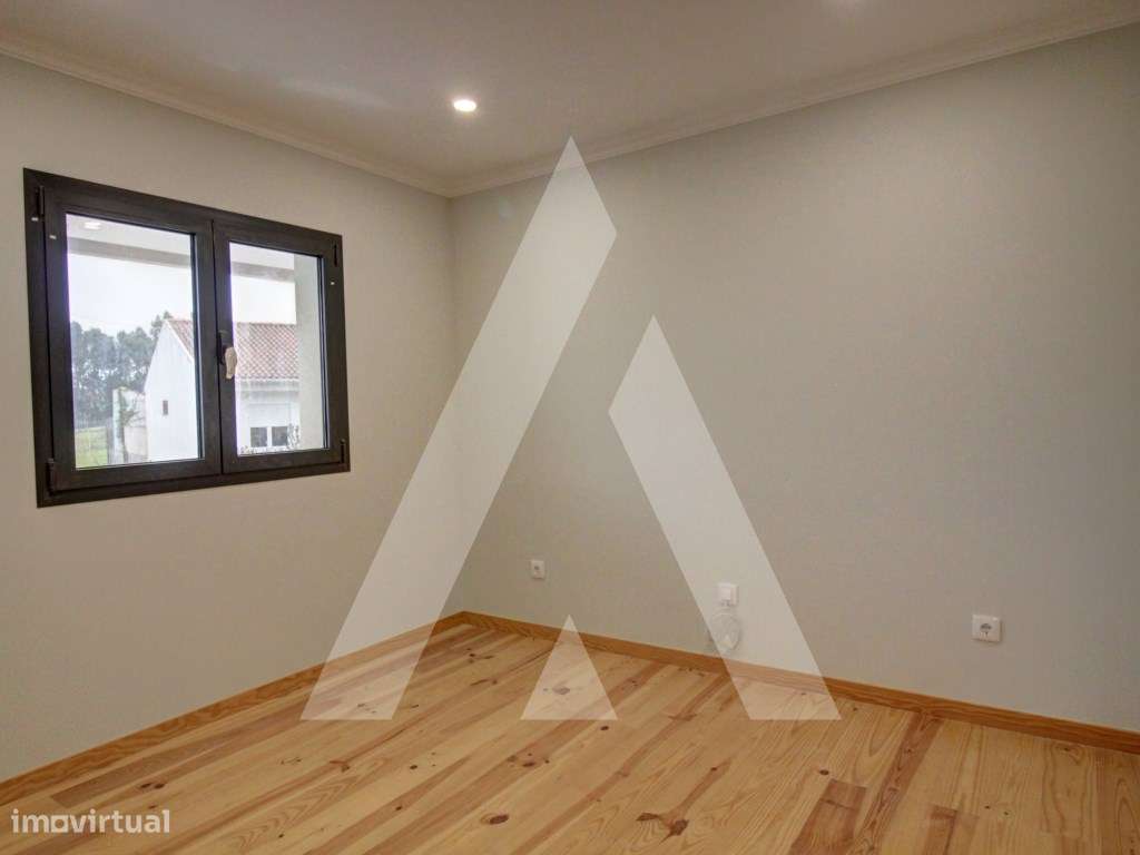 Moradia T2 na Amoreira do Repolão-22