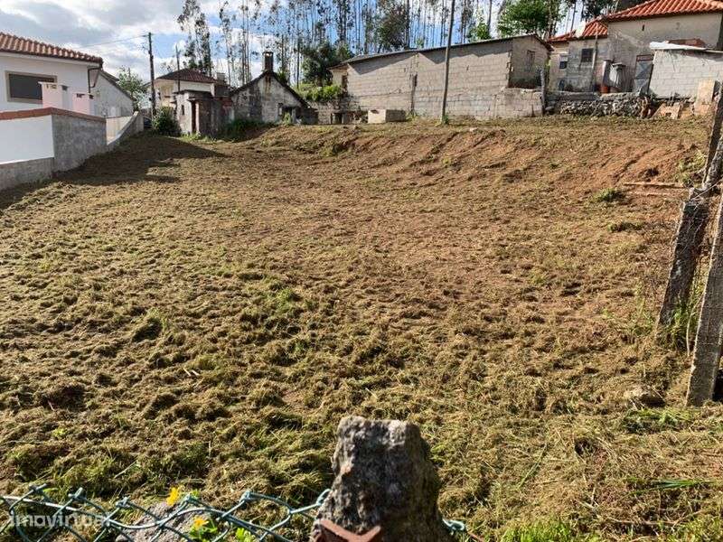 Terreno com casa em ruína. - Grande imagem: 4/8