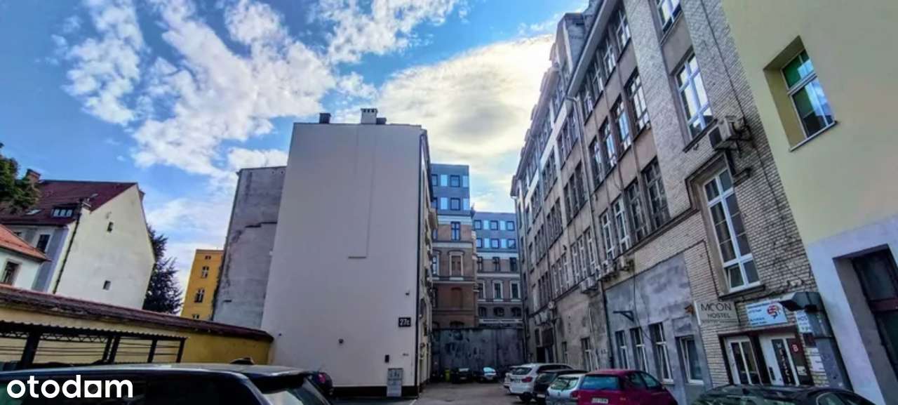 kompleks pomieszczeń na cele biurowe, hostelowe, inne-18