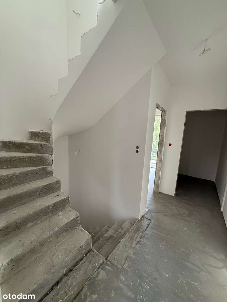 Nowy dom jednorodzinny w zabudowie bliźniaczej-9