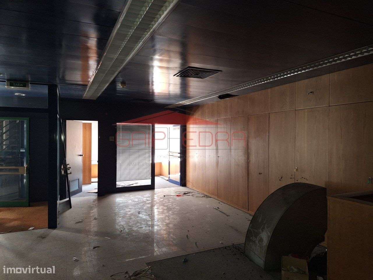 Duas Lojas no centro histórico de Bragança restauração ou comércio - Grande imagem: 5/23