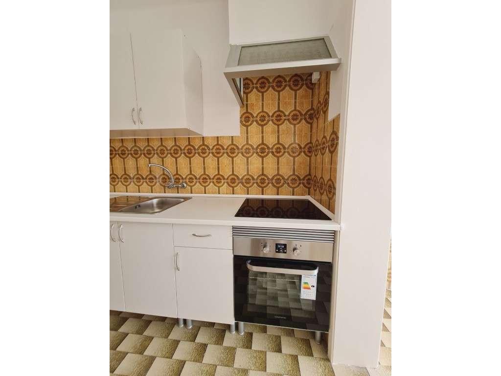 Arrenda-se moradia T2+3 a 10 minutos de centro de Torres Vedras - Grande imagem: 5/30