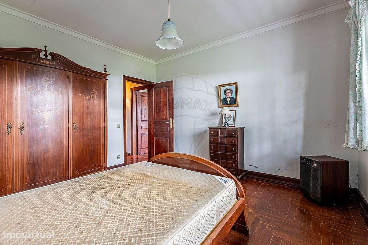 Moradia T4 para venda-32