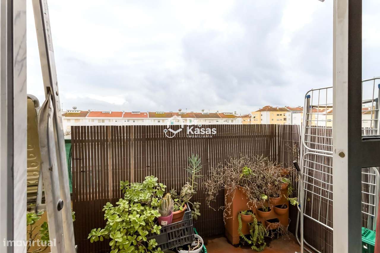 T2 Baixa da Banheira | Habitação ou Investimento-12